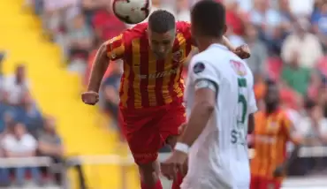 Asamoah gol orucunu bozdu sırada Kravets var