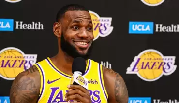 Lebron James'den 18 dakikalık şov!