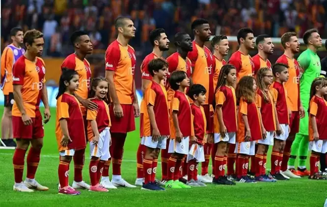 Galatasaray o ödemeleri yaptı, UEFA cezasından kurtuldu!