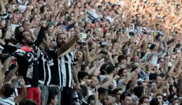 Vodafone Park'ta tribünler doldu