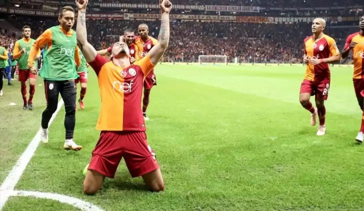 Galatasaraylı Maicon'dan eski takımı Porto'ya gözdağı