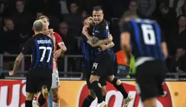 Inter, PSV'yi deplasmanda mağlup etti