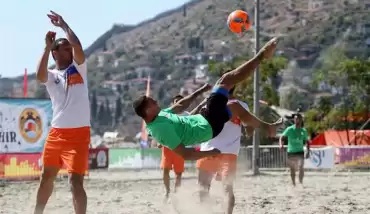 Alanya’da plaj futbolu şöleni yarın başlıyor