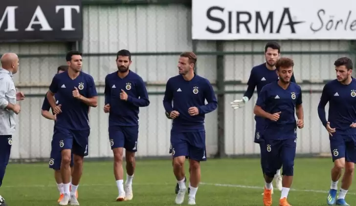 Futbolculardan Ali Koç'a galibiyet sözü