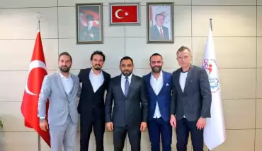 Eski futbolculardan Hamza Yerlikaya'ya ziyaret