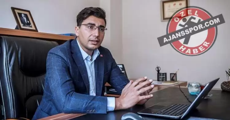 Emin Özkurt'tan Galatasaray açıklaması: "Men söz konusu değil"