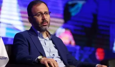 Gençlik ve Spor Bakanı Kasapoğlu tribünde