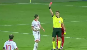 Eljif Elmas'ın kırmızı kart gördüğü maçta Makedonya, Ermenistan'a mağlup oldu