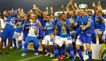 Cruzeiro üst üste 2. kez kupa zaferi yaşadı!