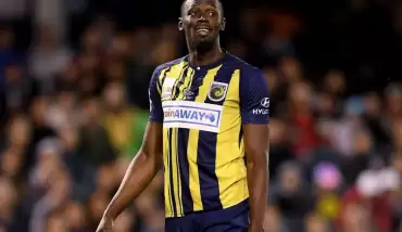 Bolt profesyonel oluyor! Menajeri açıkladı...