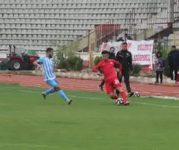 Elaziz Belediyespor, sahasında Pazarspor’u 2-0 mağlup etti