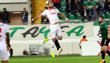 Akhisarlı Cikalleshi bu kez Türkiye'ye rakip