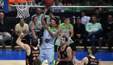 TOFAŞ, Cedevita Zagreb'i mağlup etti