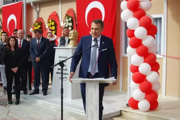 Fikret Orman: “İyi insan olunmadan, iyi Beşiktaşlı olunmaz”