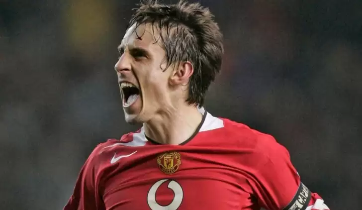 Gary Neville oynadığı en gürültülü stadyumu açıkladı!