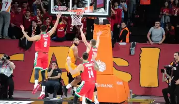 Galatasaray, konuk ettiği Pınar Karşıyaka'yı 81-71 yendi