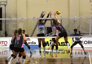 Çanakkale Belediyespor, sahasında Aydın Büyükşehir Belediyespor'a 3-0 yenildi