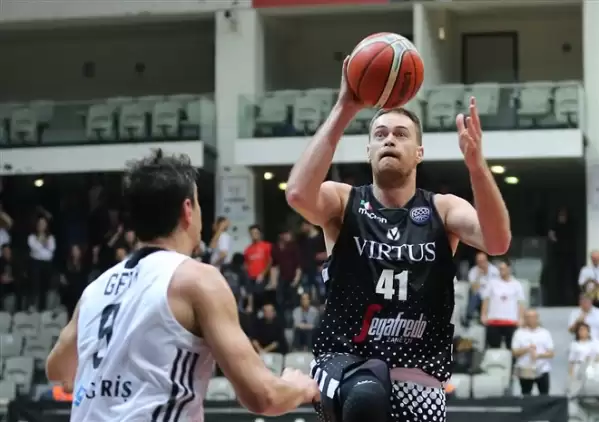 Beşiktaş Sompo Japan, sahasında Segafredo Virtus Bologna'ya mağlup oldu