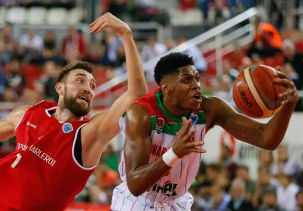 Pınar Karşıyaka, sahasında Spirou Basket'i mağlup etti