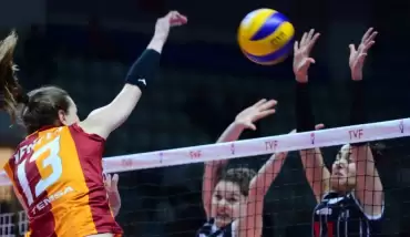 Beşiktaş, deplasmanda Galatasaray HDI Sigorta'yı 3-2 mağlup etti