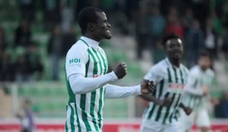 Giresunspor evinde Karabükspor'u farklı geçti: 4-0!