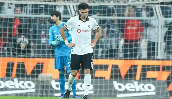 Beşiktaş, Pepe ile yollarını ayırdı!