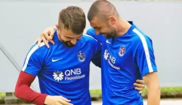 Onur ve Burak takımdan ayrılacak mı? Canlı yayında açıkladı...