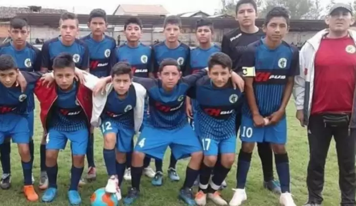 Peru U14 takımı otobüsü kaza yaptı! Çok sayıda ölü..