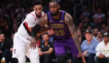 LeBron James, Wilt Chamberlain'i geride bıraktı!