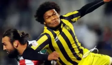 Bucaspor'da Henrique ve Pariente sevinci