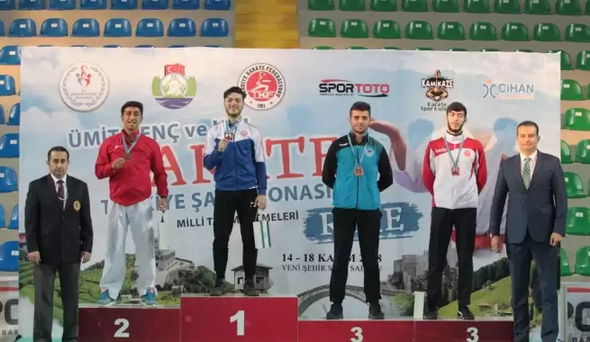 Türkiye Karate Şampiyonası’nda madalyalar sahiplerini buldu