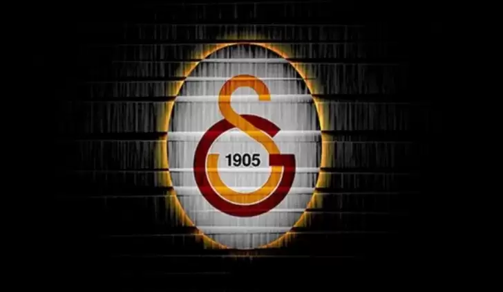 Galatasaray'da üç yıldız satış listesinde!