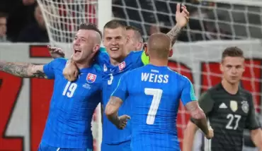 Kucka ve Skrtel devre arasında yolcu mu? FIFA menajeri açıkladı...