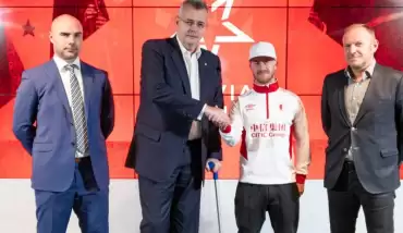 Stoch, Slavia Prag ile uzattı!