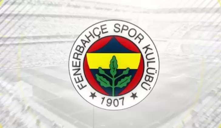 Fenerbahçe'nin peşinde olduğu futbolcudan transfer itirafı!