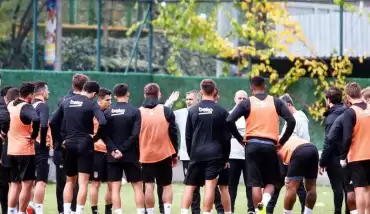 Beşiktaş'ın Sarpsborg maçında takımın yarısı yok