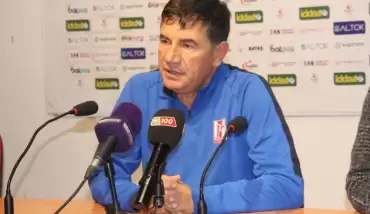 Giray Bulak, Balıkesirspor Baltok'taki görevinden ayrıldı