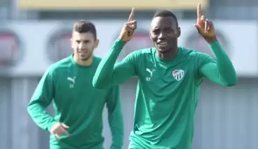 Bursaspor'da golcüler takımdan ayrı çalıştı