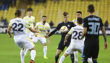 Koeman, Dinamo Zagreb maçının ilk 11'inde 3 değişikliğe gitti