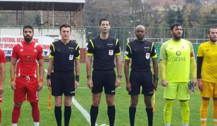 FIFA'da aday gösterilen Nijeryalı hakem, Türkiye'de amatör lig maçı yönetti