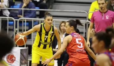 Fenerbahçe sahasında Mersin BB'yi rahat geçti