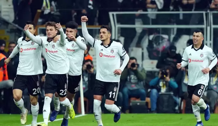 Beşiktaş, Galatasaray'ı tek golle geçti!