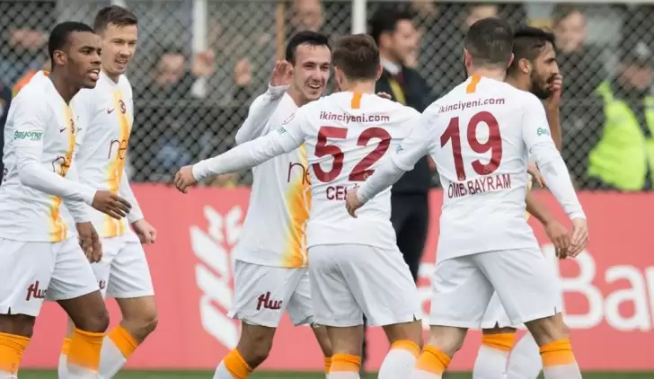 Gençler göz doldurdu, Galatasaray avantajı kaptı!