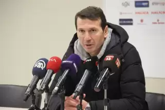 Göztepe'de Bektaş'a yetişemediler