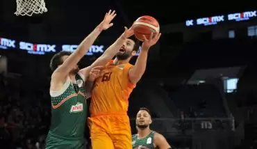 Galatasaray üst üste 3. galibiyetini aldı