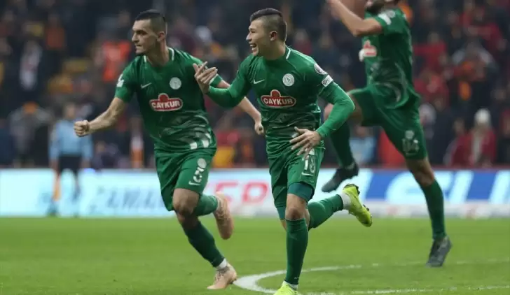 Rizespor'un Kral'ı takımdan ayrıldı!