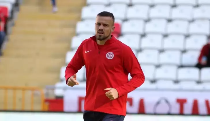 Chico, Brezilya basınına Antalyaspor’u anlattı