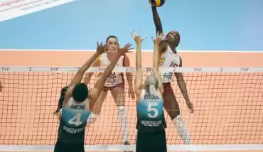 Galatasaray HDI Sigorta, Kameroğlu Beylikdüzü Voleybol İhtisas'ı 3-2 yendi