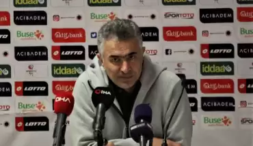 Mehmet Altıparmak: "Oynadığımız futbolla 3 puanı hak ettiğimizi düşünüyorum"