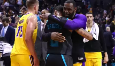 Lakers'ta çifte "triple double"